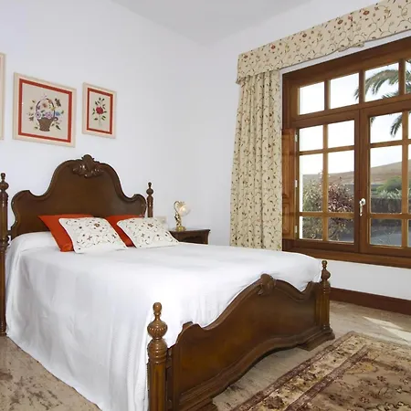 Ruhiges Remedios Mit Panoramablick Holiday home Los Valles